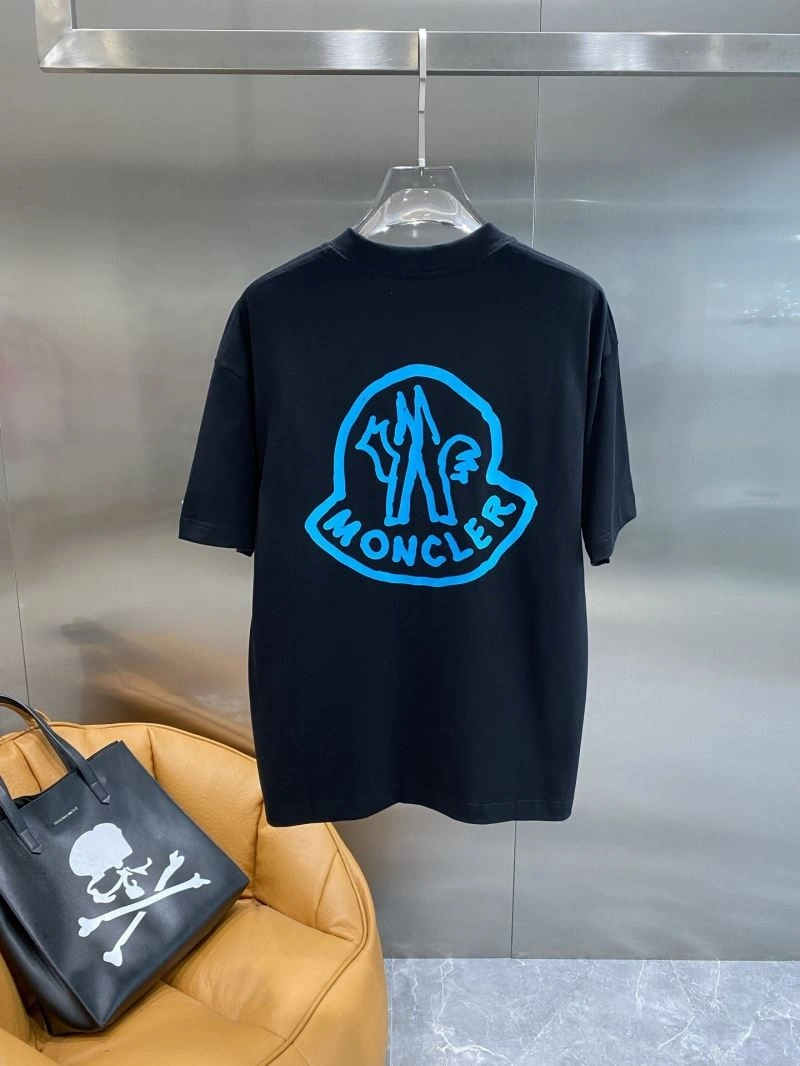 Elegant Moncler T-Shirts 140879