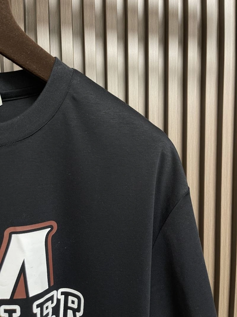 Moncler T-Shirts Flexible 140856