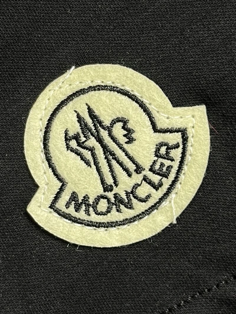 Moncler T-Shirts Flexible 140856