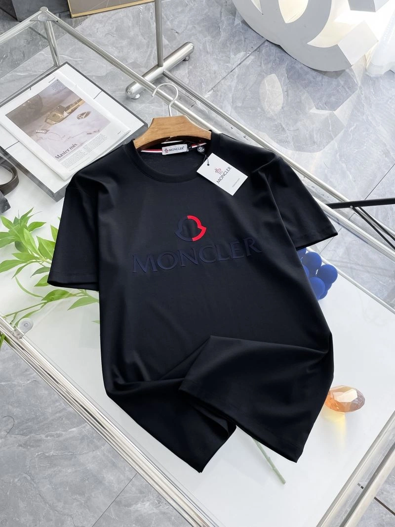 OdorResistant Moncler T-Shirts 140852