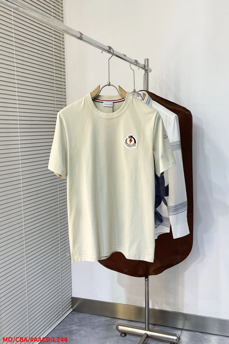FlexibleFit Moncler T-Shirts 140846