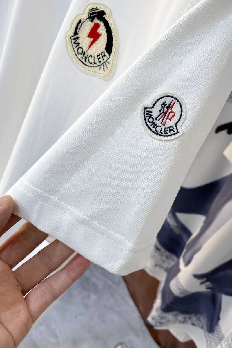 FlexibleFit Moncler T-Shirts 140846