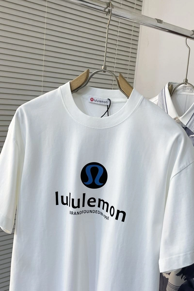 Premium Moncler T-Shirts 140847