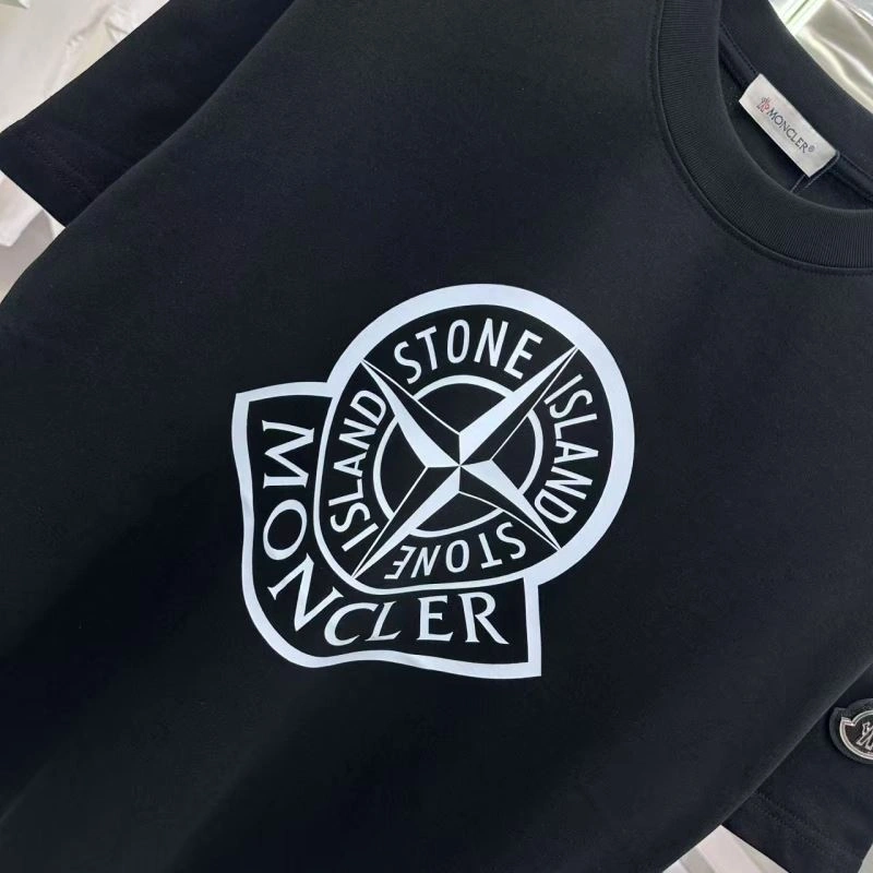 Moncler T-Shirts UrbanStyle 140829