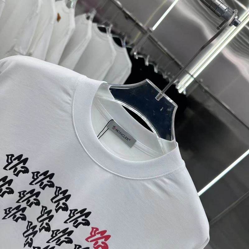 Comfortable Moncler T-Shirts 140840
