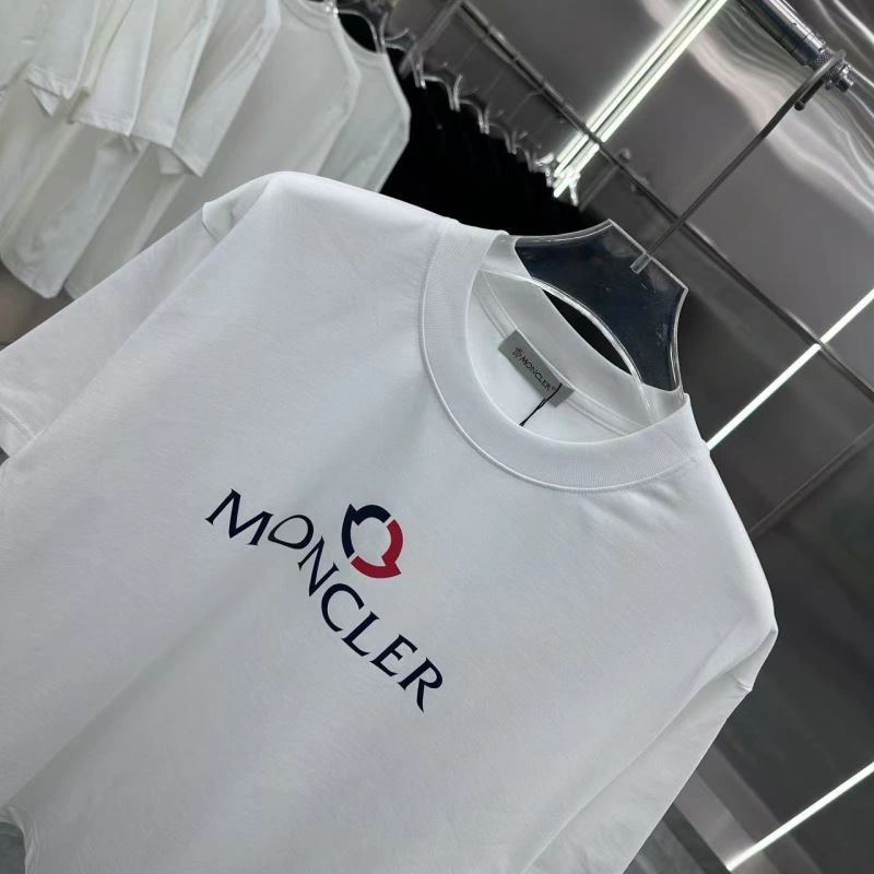 Sustainable Moncler T-Shirts 140835
