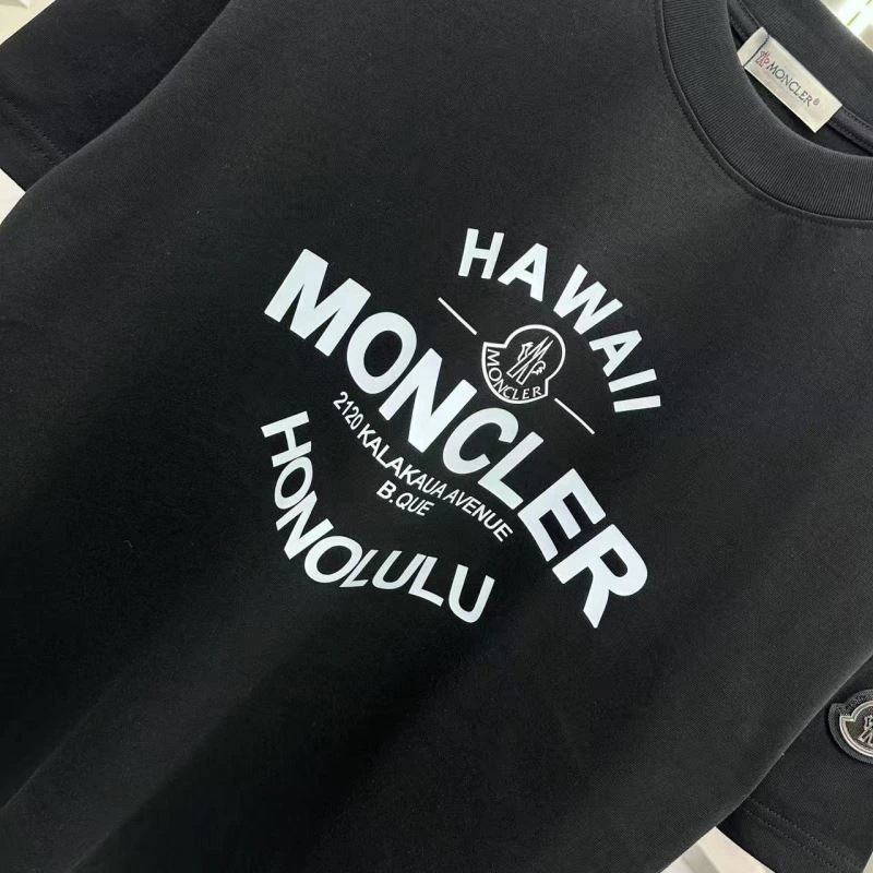 Moncler T-Shirts Youthful 140839