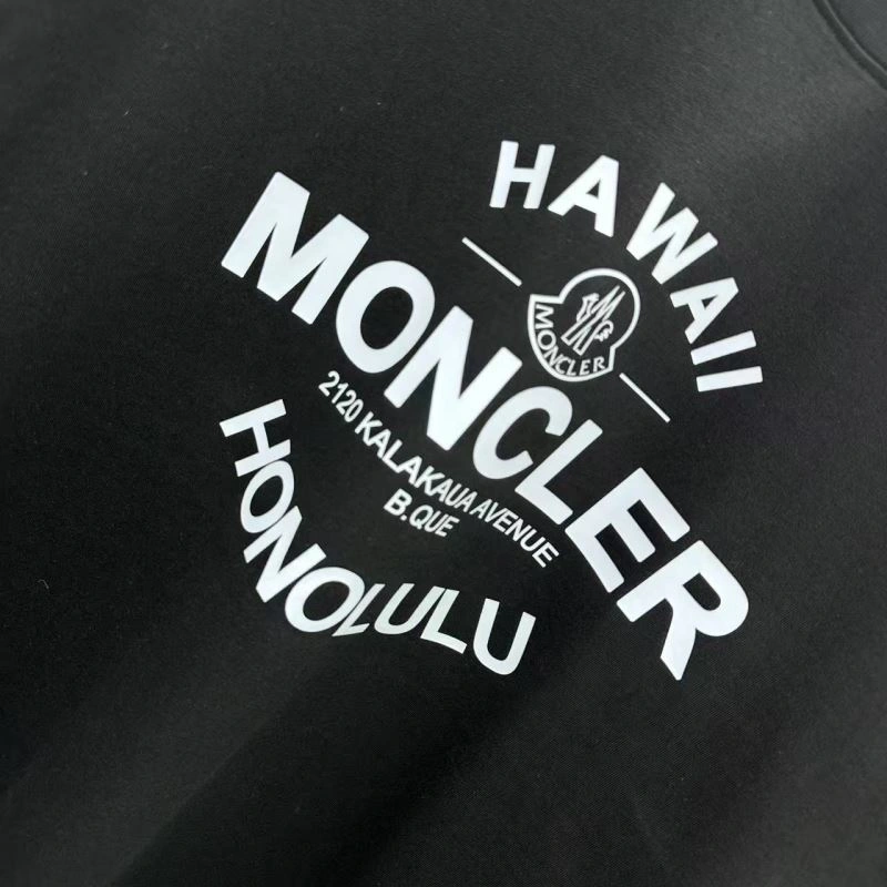 Moncler T-Shirts Youthful 140839