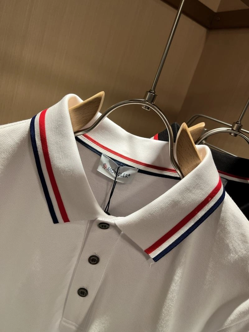 Moncler T-Shirts Lightweight 140848