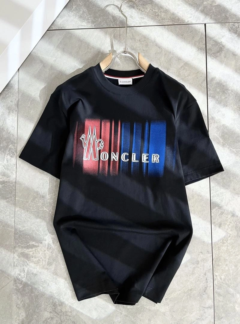 Moncler T-Shirts Chic 140830