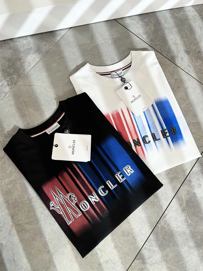Moncler T-Shirts Chic 140830