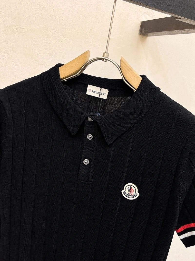 Moncler T-Shirts Seasonal 140824
