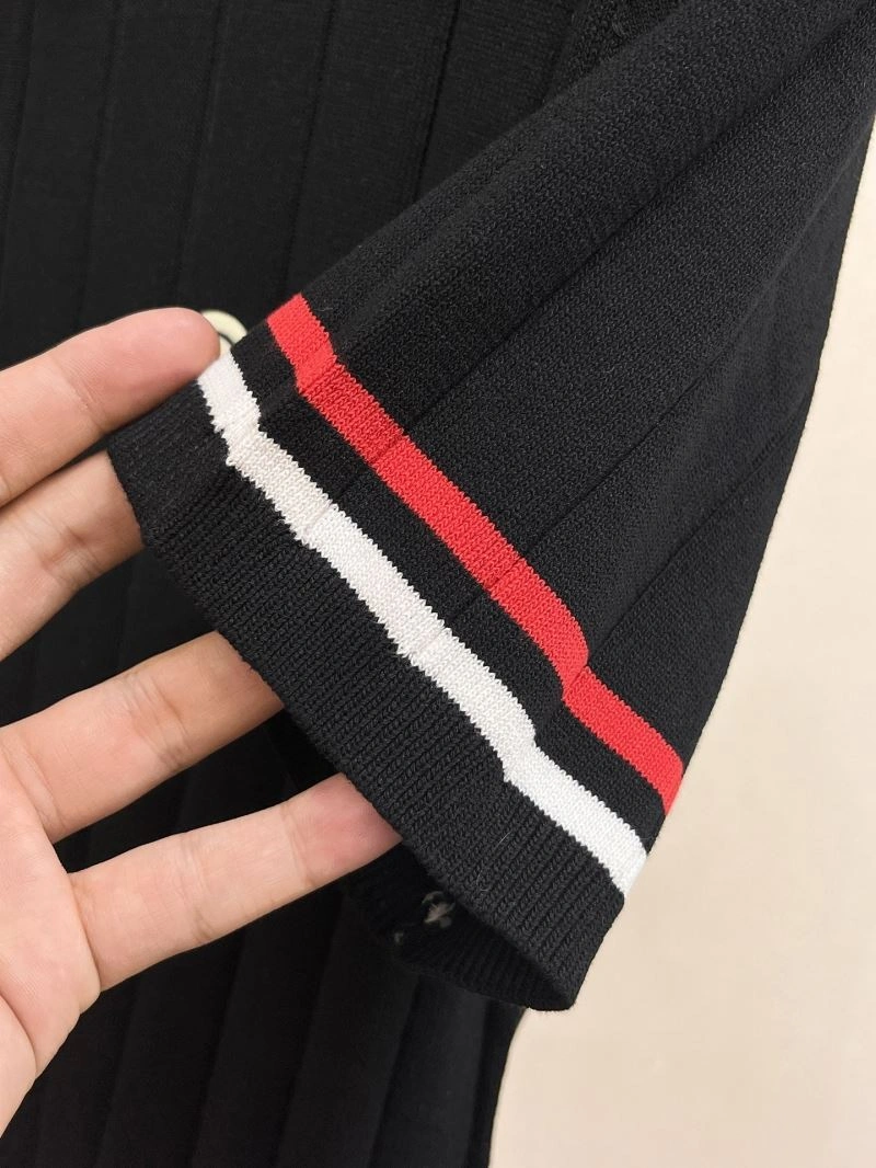 Moncler T-Shirts Seasonal 140824
