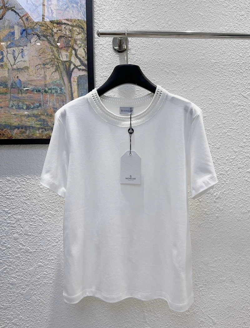 Bold Moncler T-Shirts 139744