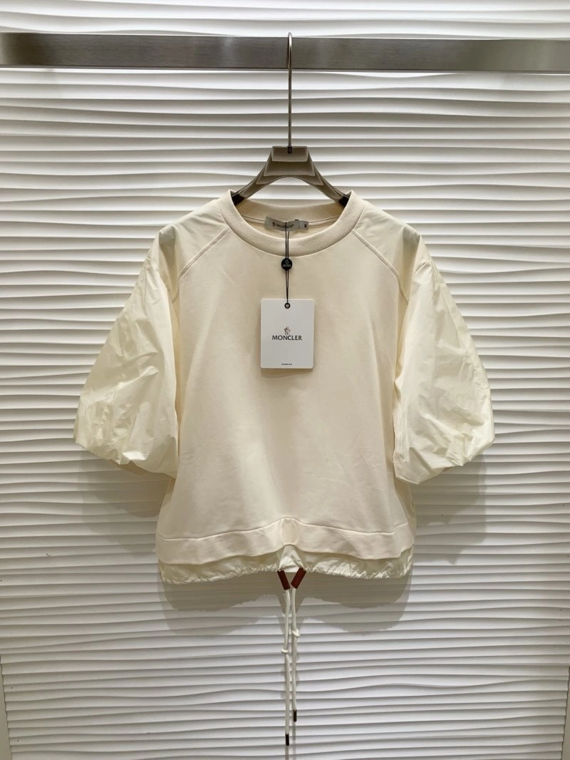 Moncler T-Shirts Bold 139750
