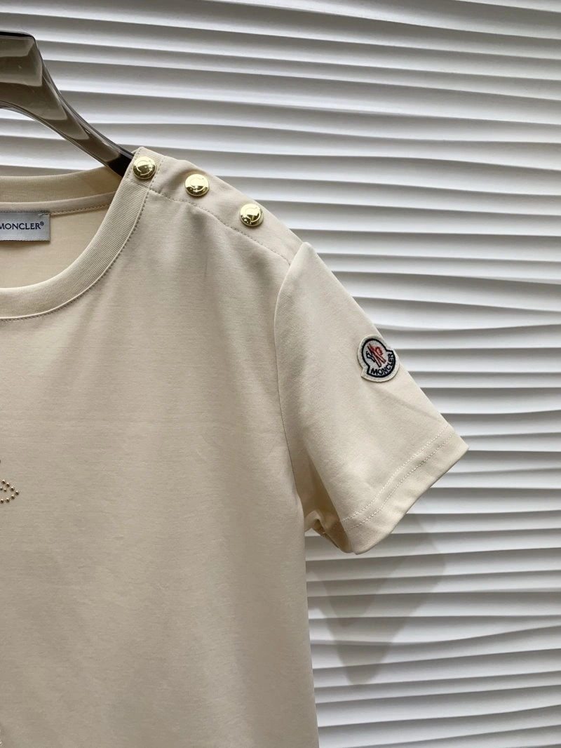 TravelReady Moncler T-Shirts 139742