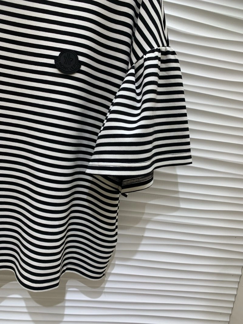 Moncler T-Shirts EasyCare 139737