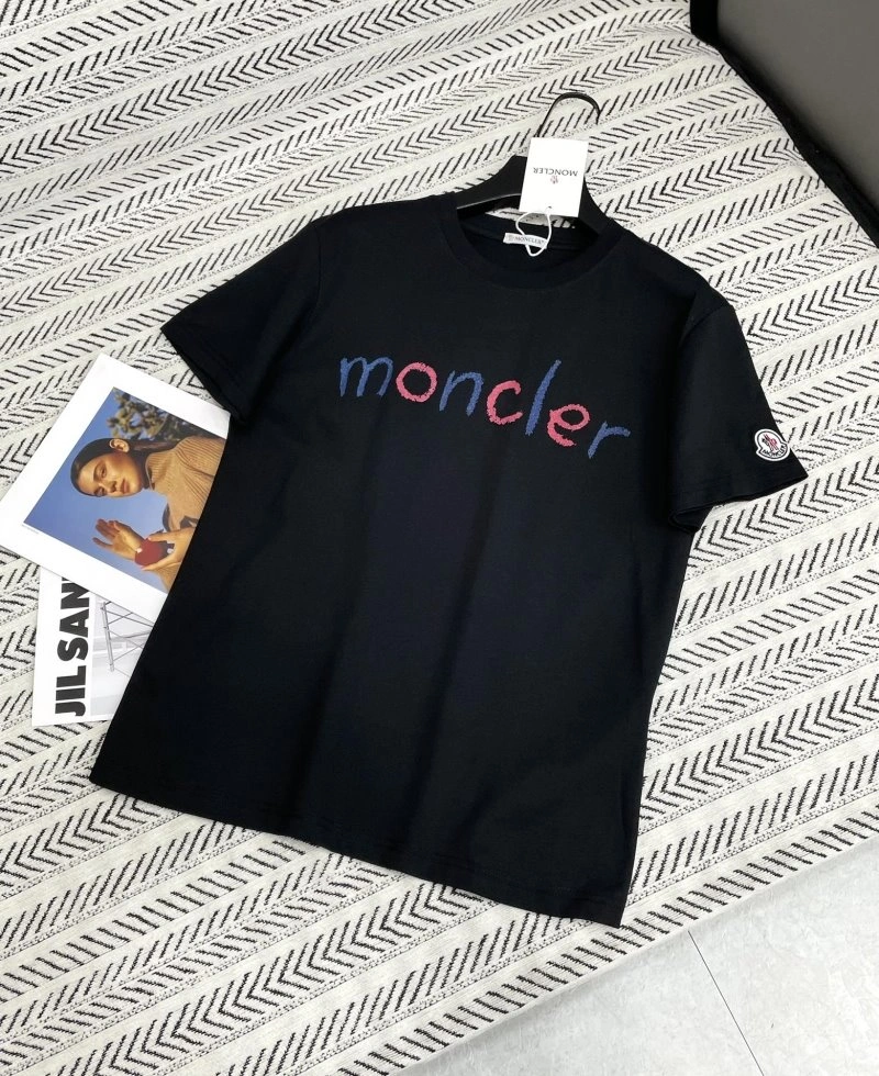 Moncler T-Shirts Effortless 139733