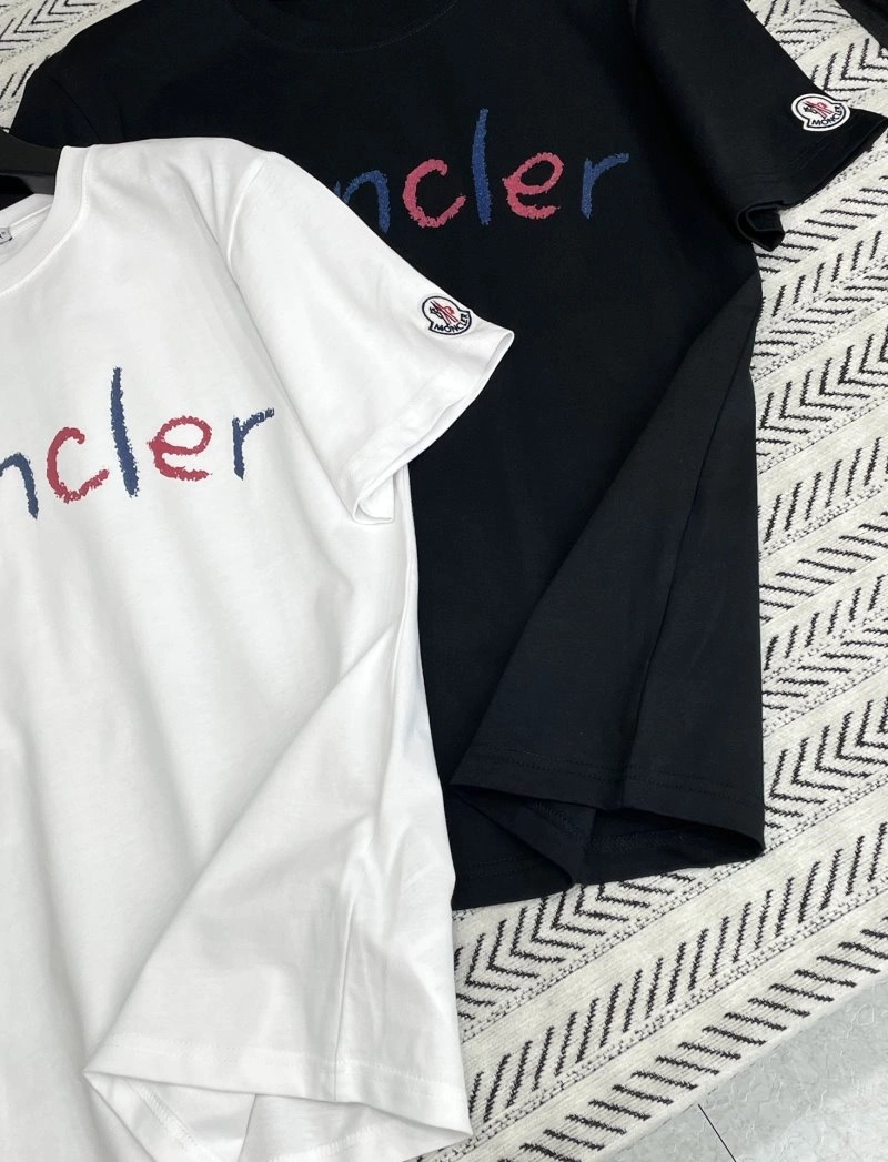 Moncler T-Shirts Effortless 139733