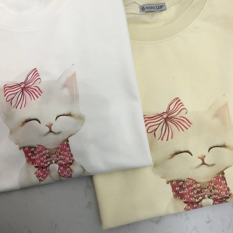 Moncler T-Shirts Soft 139716