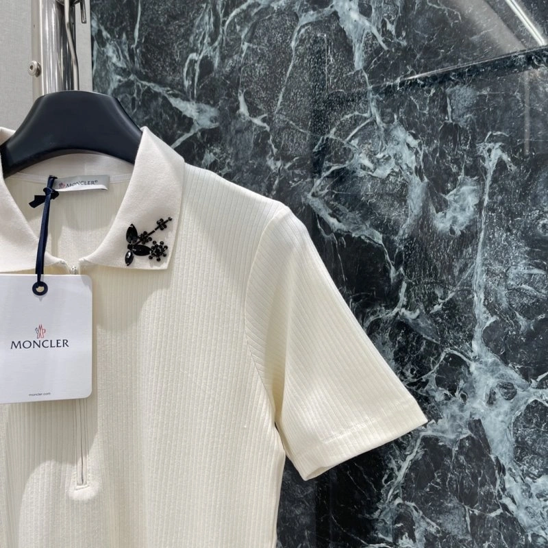 Moncler T-Shirts BestValue 139717