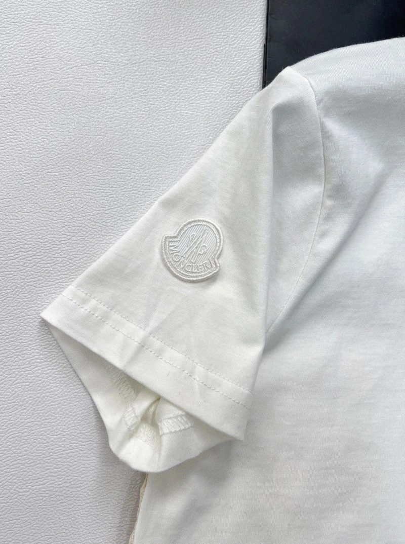 AllSeason Moncler T-Shirts 139729