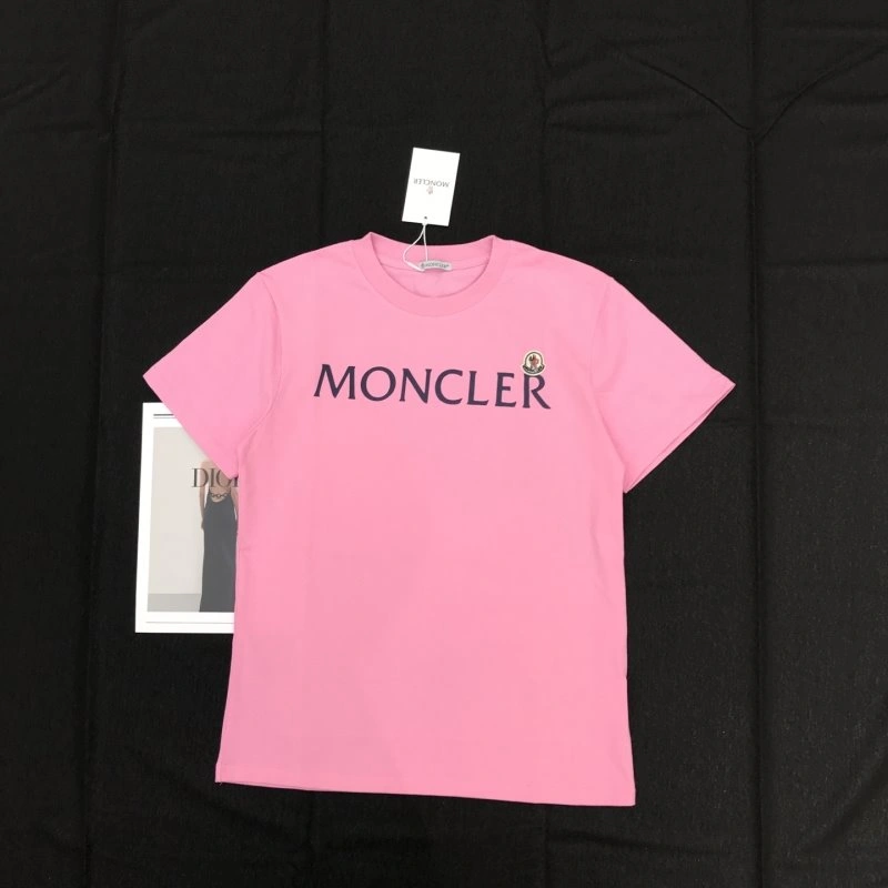 Elegant Moncler T-Shirts 139731