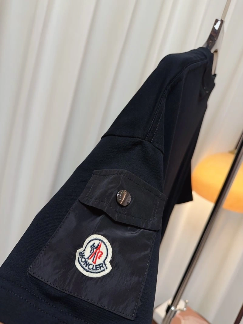 Minimalist Moncler T-Shirts 139727
