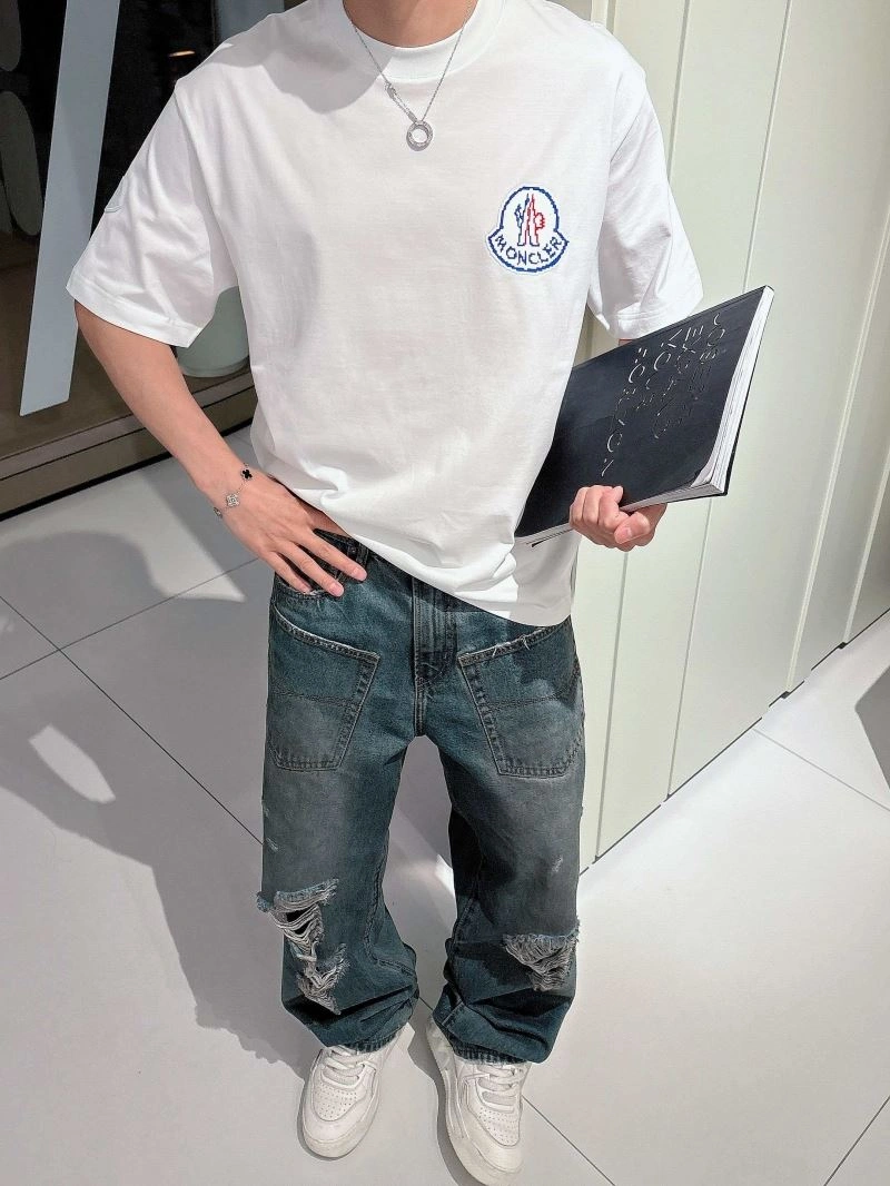 Moncler T-Shirts Affordable 140583