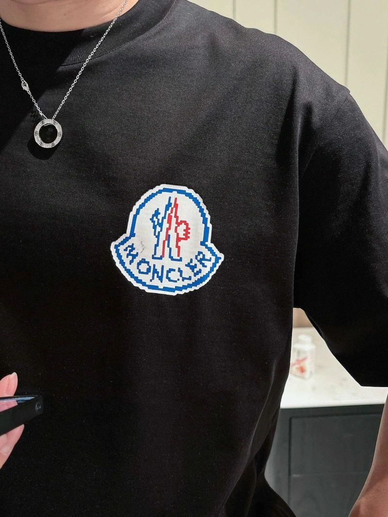 Moncler T-Shirts SoftTouch 140589