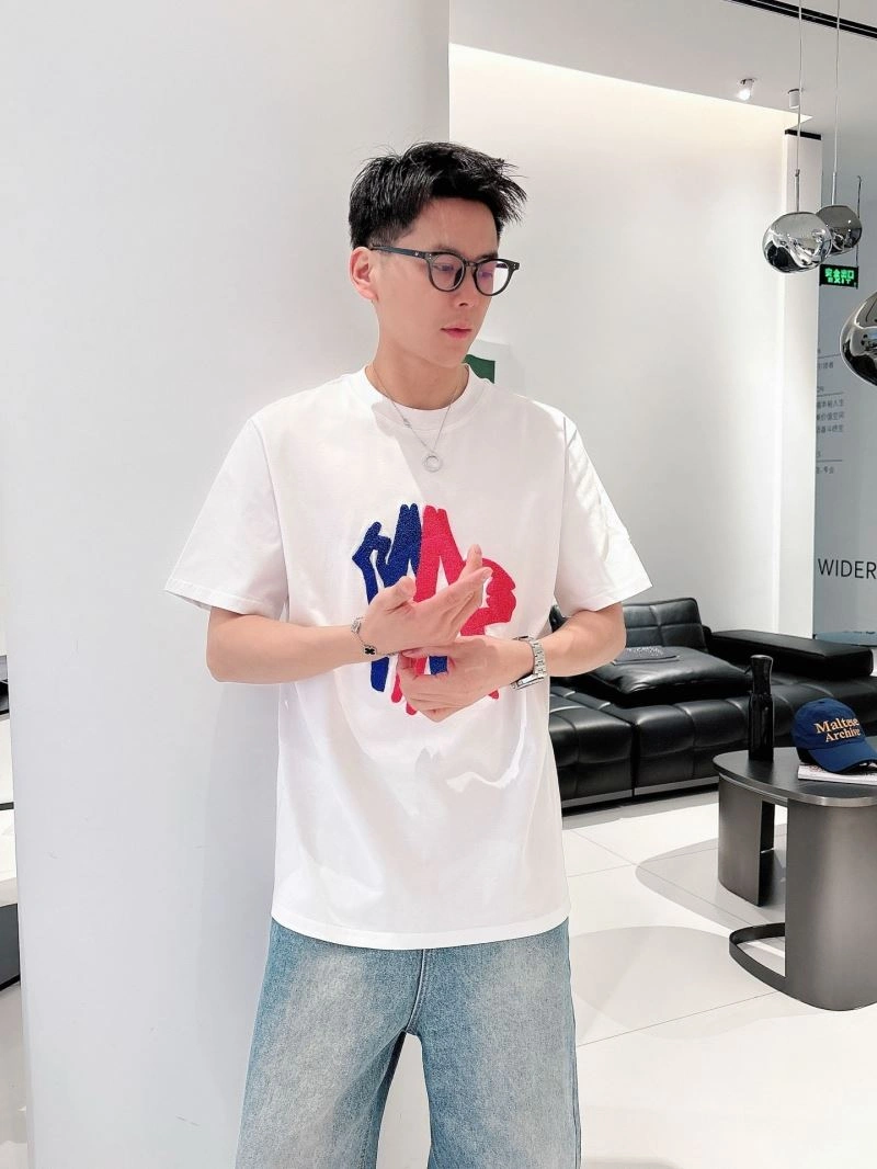 Moncler T-Shirts Sophisticated 140579