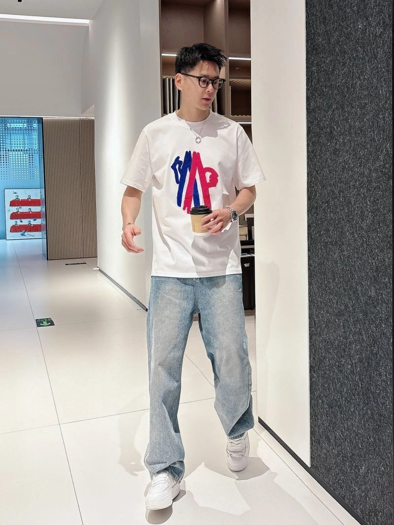 Moncler T-Shirts Sophisticated 140579