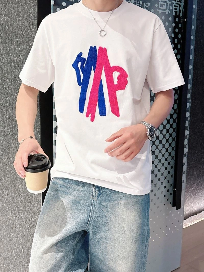 Moncler T-Shirts Sophisticated 140579