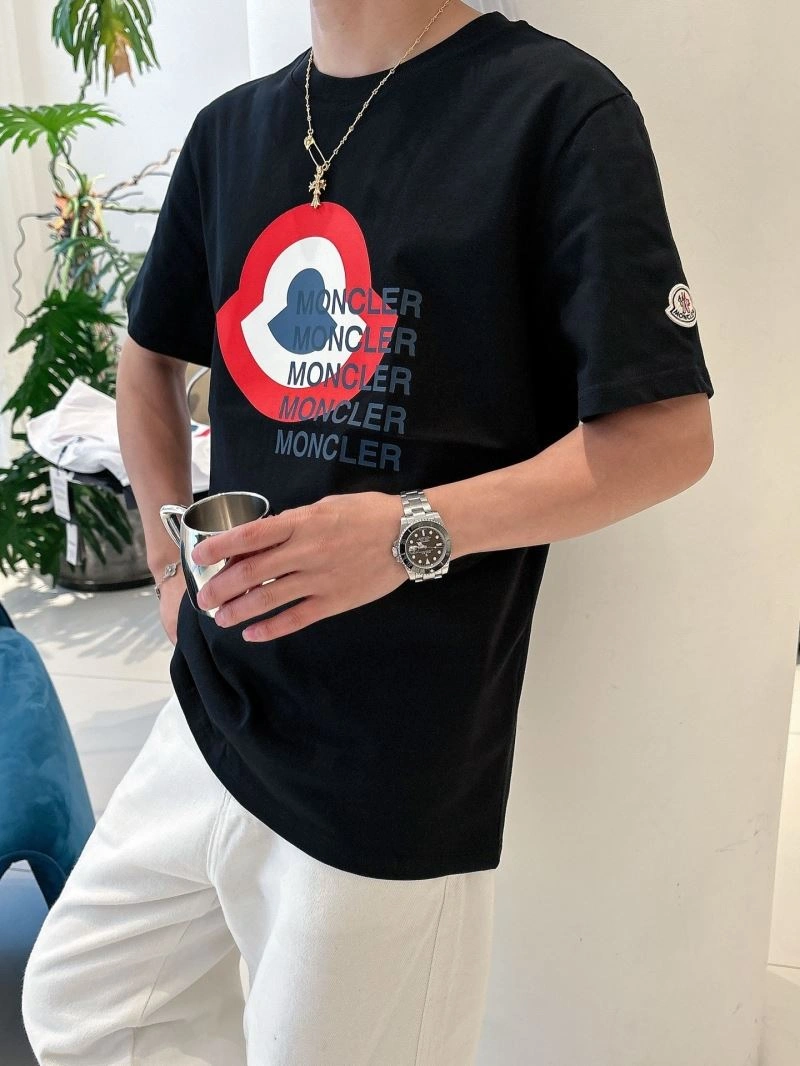 Moncler T-Shirts Durable 140576