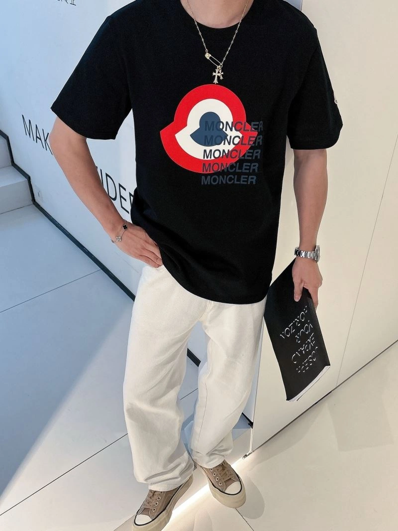 Moncler T-Shirts Durable 140576