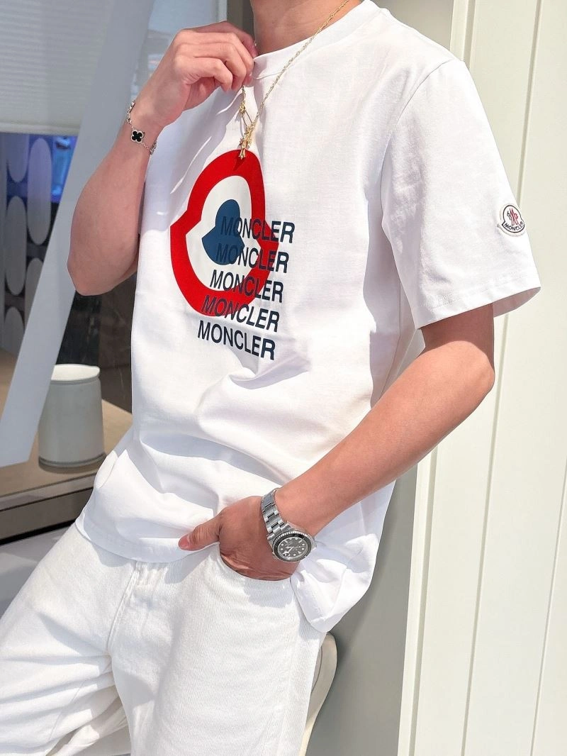 Moncler T-Shirts Packable 140582