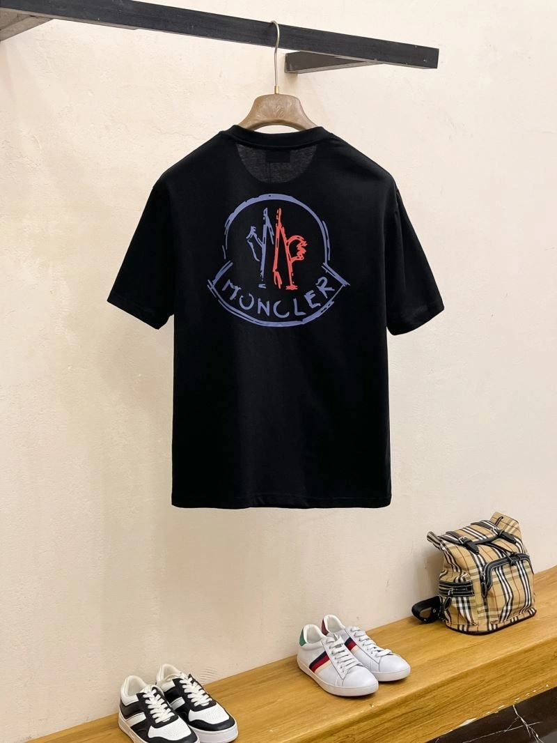 Moncler T-Shirts WellDesigned 140575