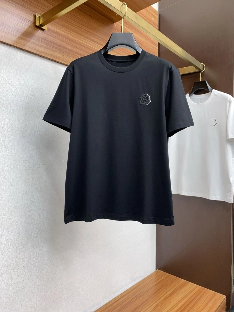 Moncler T-Shirts Youthful 140561