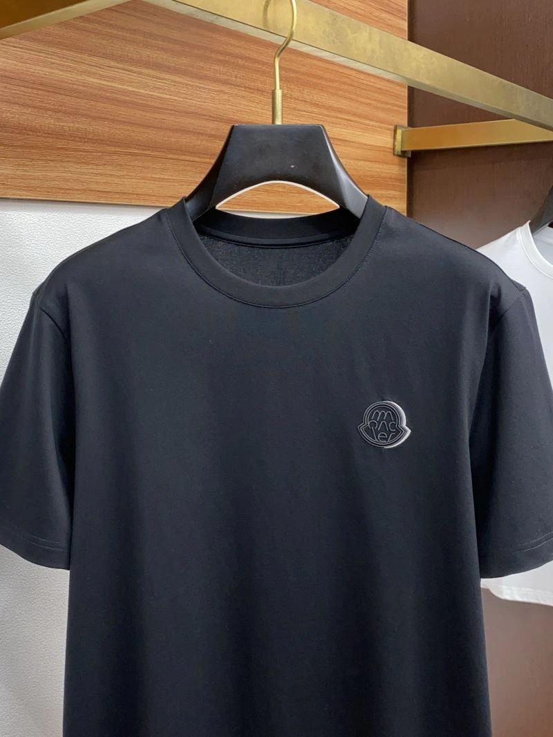 Moncler T-Shirts Youthful 140561