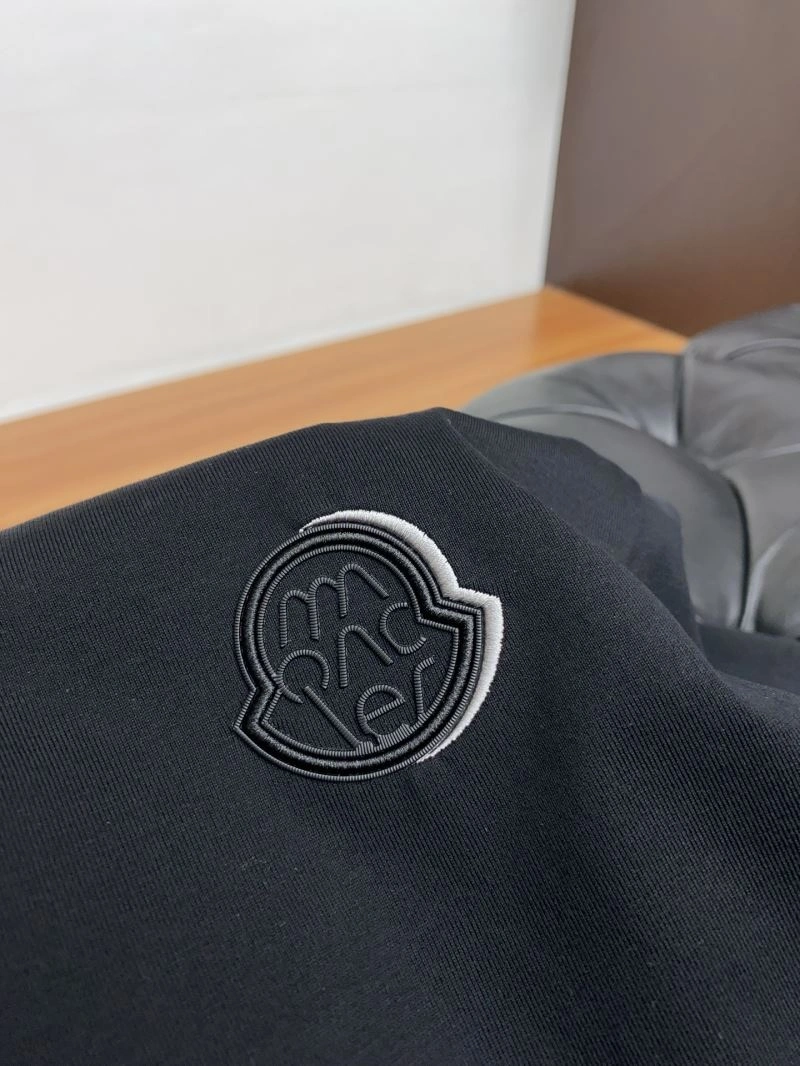 Moncler T-Shirts Youthful 140561