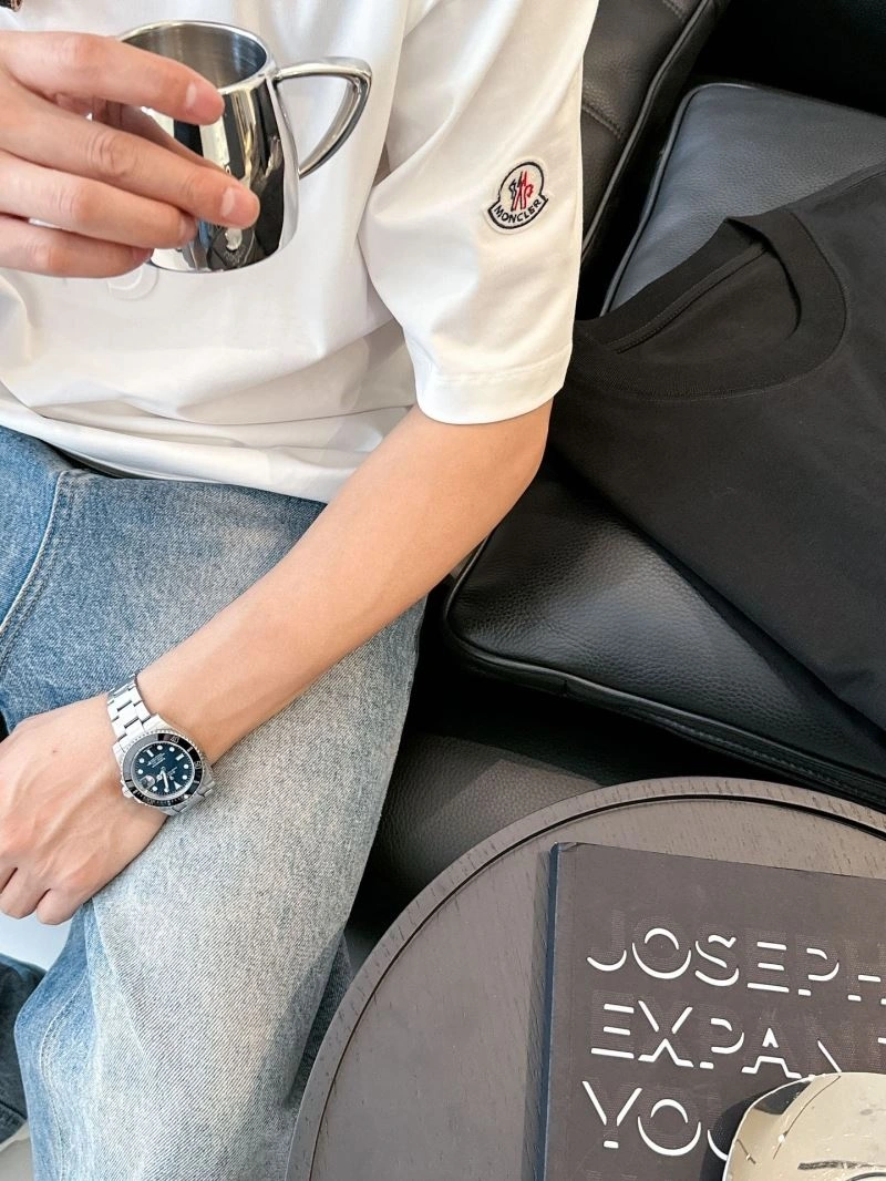 Moncler T-Shirts Classic 140562