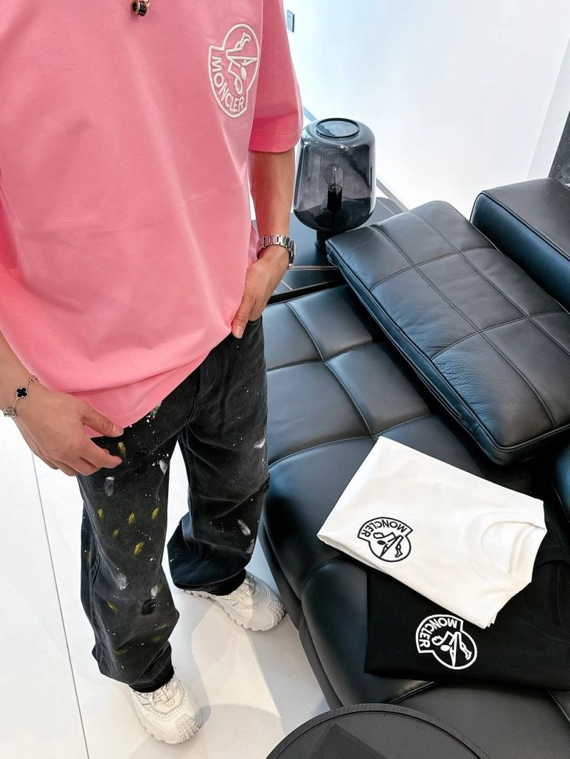 Moncler T-Shirts Trendy 140550