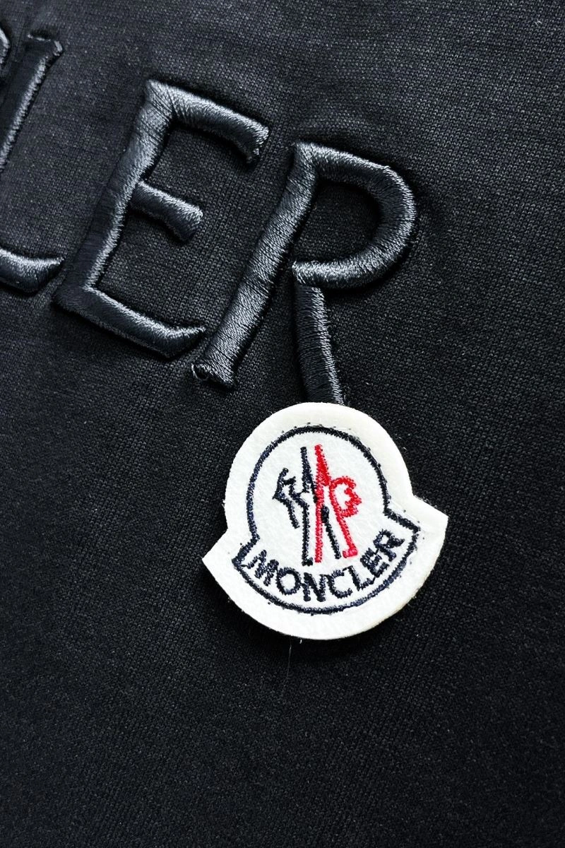 Moncler T-Shirts Timeless 140547