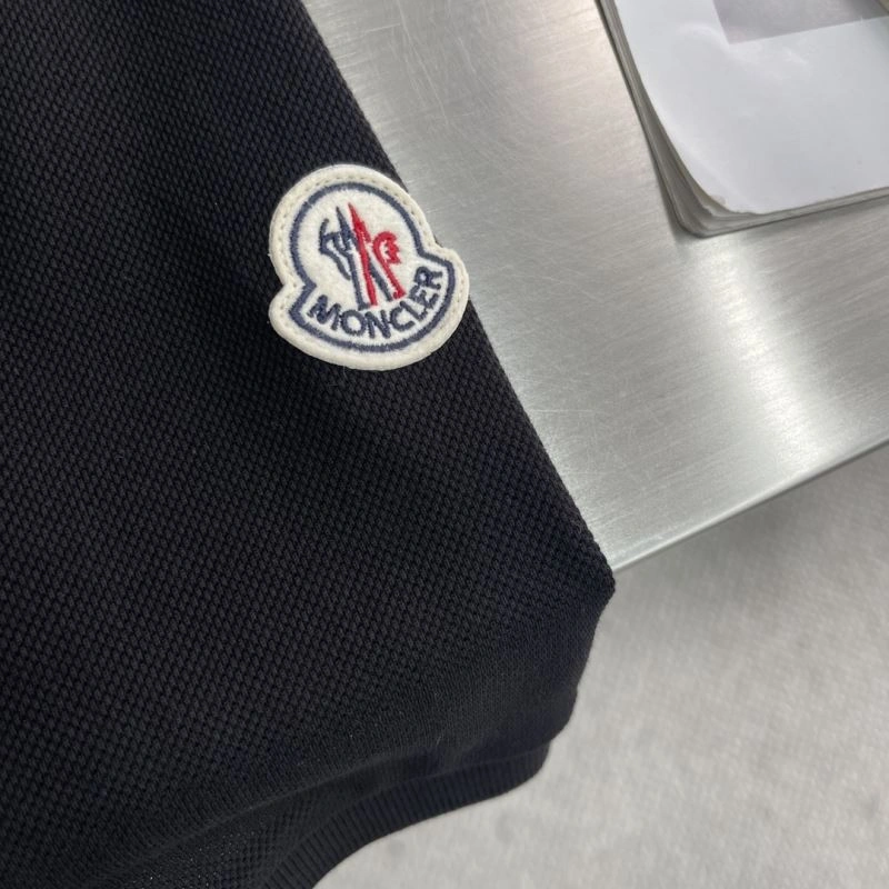 WeatherProof Moncler T-Shirts 140552