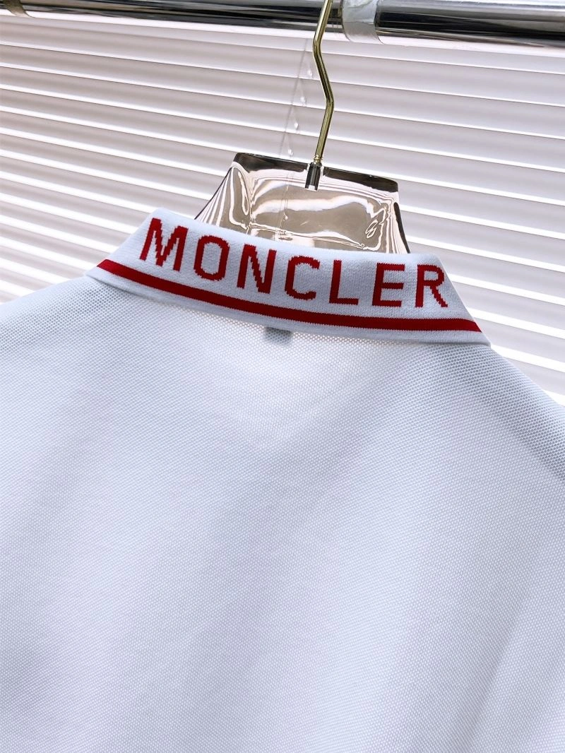 Moncler T-Shirts Effortless 140560
