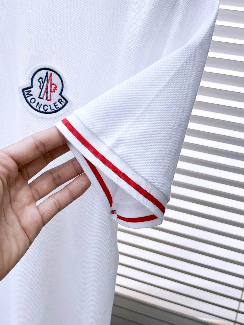 Moncler T-Shirts Effortless 140560
