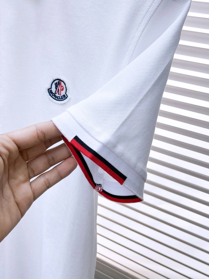 ComfortFit Moncler T-Shirts 140546