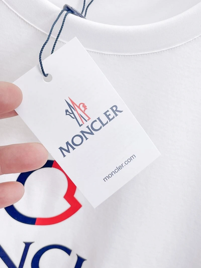 Unique Moncler T-Shirts 140536