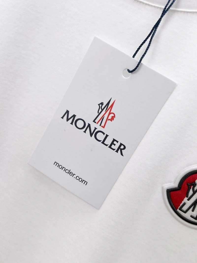 Moncler T-Shirts MoistureWicking 140539