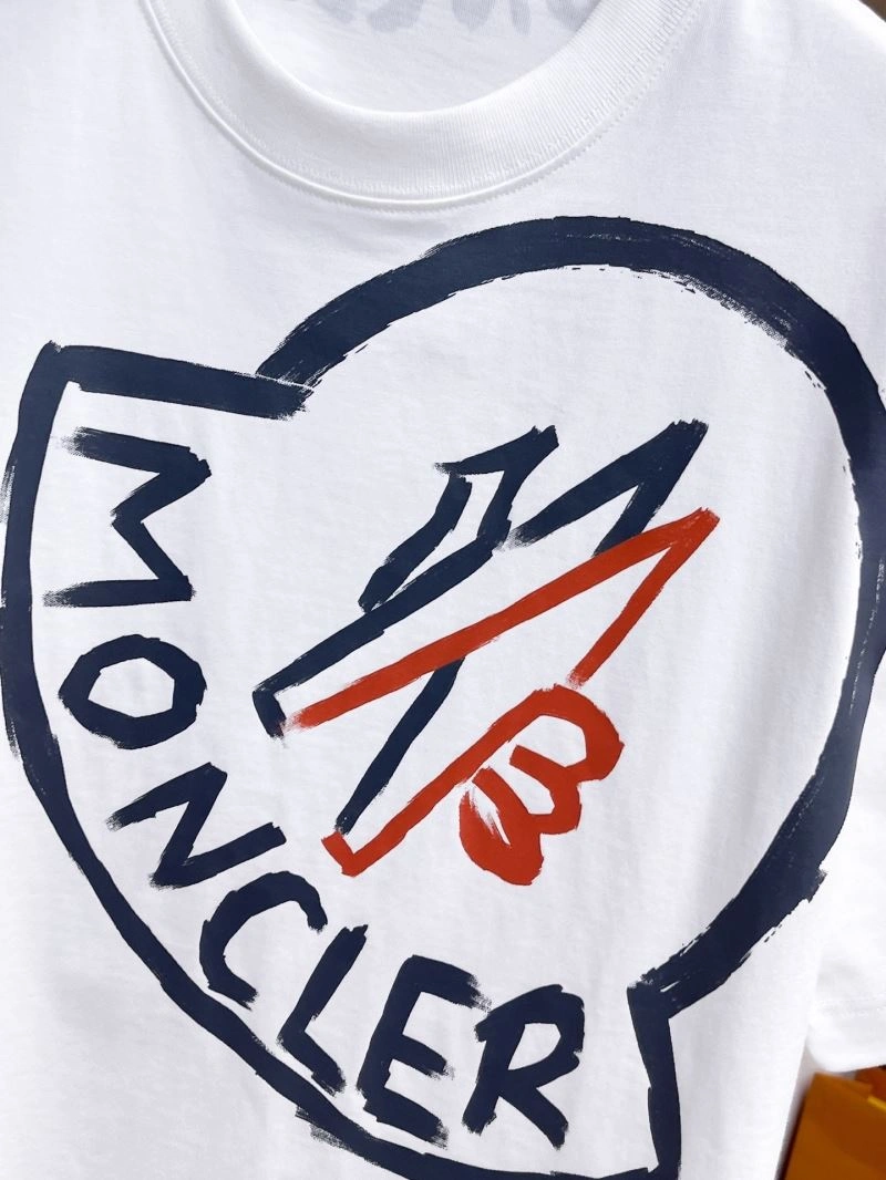 Durable Moncler T-Shirts 140542